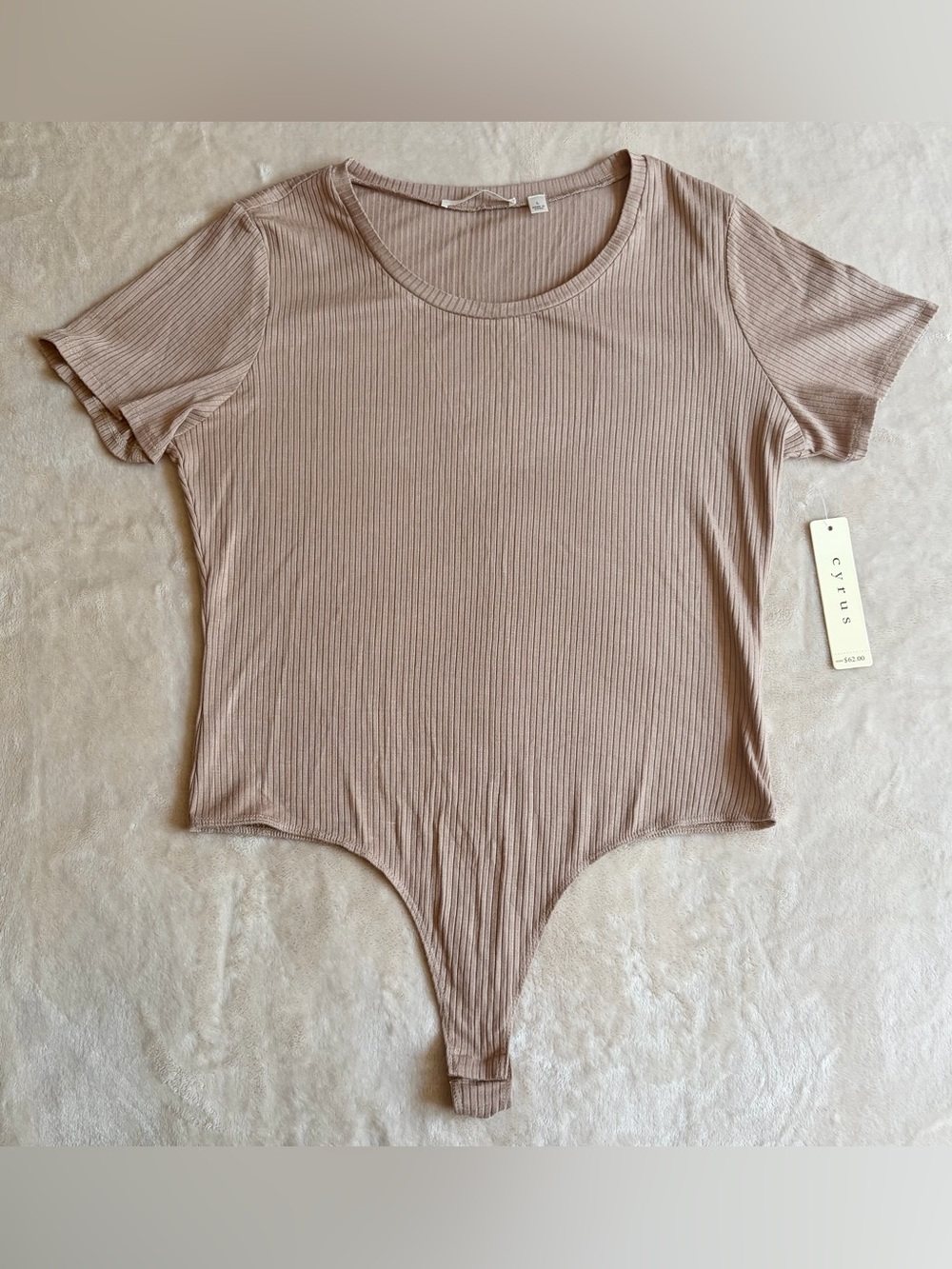 NWT Women’s T-Shirt Bodysuit - Cyrus Tan Ribbed Thong Crewneck One Piece Top, L